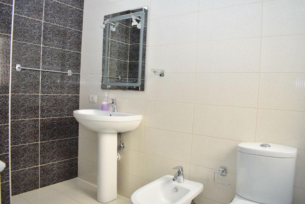 Rezidenca Primavera Apartments Durrës Eksteriør bilde